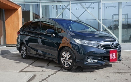 Honda Shuttle II, 2017 год, 1 275 000 рублей, 8 фотография