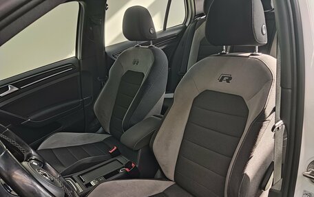 Volkswagen Golf R VII, 2014 год, 2 600 000 рублей, 16 фотография