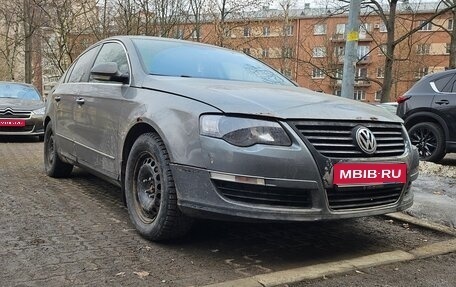 Volkswagen Passat B6, 2006 год, 280 000 рублей, 1 фотография