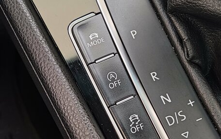 Volkswagen Golf R VII, 2014 год, 2 600 000 рублей, 26 фотография