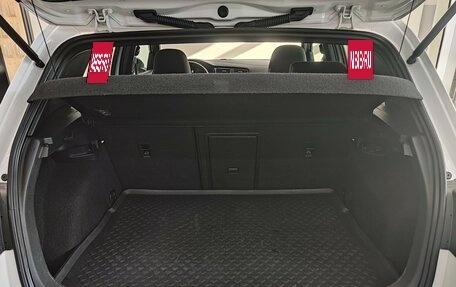 Volkswagen Golf R VII, 2014 год, 2 600 000 рублей, 32 фотография