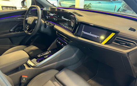 Audi Q5, 2025 год, 9 090 000 рублей, 27 фотография