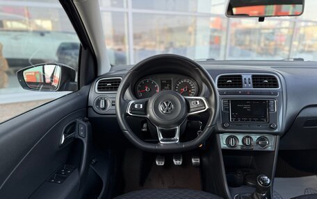 Volkswagen Polo VI (EU Market), 2018 год, 1 250 000 рублей, 3 фотография