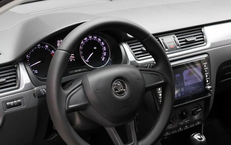 Skoda Rapid I, 2017 год, 1 339 000 рублей, 10 фотография