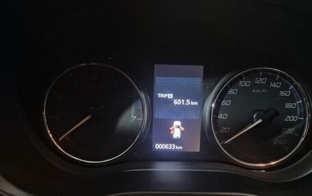 Mitsubishi Outlander III рестайлинг 3, 2021 год, 1 950 000 рублей, 12 фотография