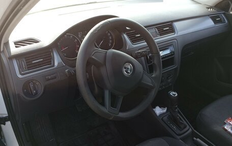 Skoda Rapid I, 2017 год, 900 000 рублей, 4 фотография