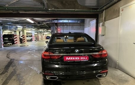 BMW 7 серия, 2016 год, 3 700 000 рублей, 2 фотография