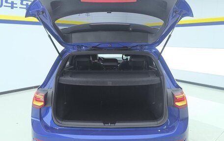 Volkswagen Golf VIII, 2022 год, 1 885 000 рублей, 7 фотография