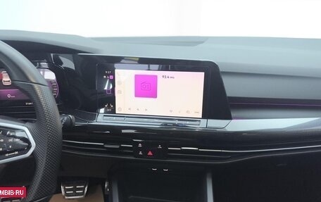 Volkswagen Golf VIII, 2022 год, 1 885 000 рублей, 11 фотография