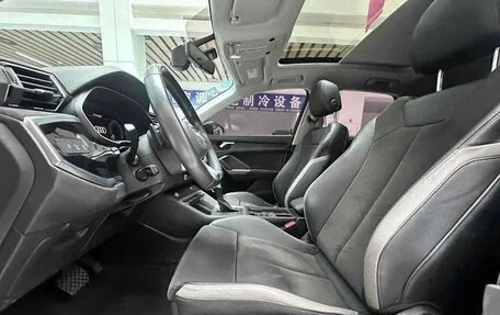 Audi Q3, 2022 год, 2 300 000 рублей, 6 фотография