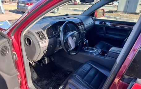 Volkswagen Touareg III, 2003 год, 999 999 рублей, 6 фотография