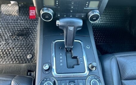 Volkswagen Touareg III, 2003 год, 999 999 рублей, 12 фотография