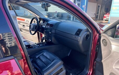 Volkswagen Touareg III, 2003 год, 999 999 рублей, 18 фотография