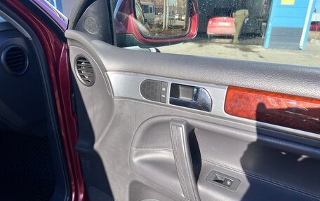 Volkswagen Touareg III, 2003 год, 999 999 рублей, 20 фотография