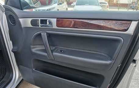 Volkswagen Touareg III, 2010 год, 1 420 000 рублей, 29 фотография