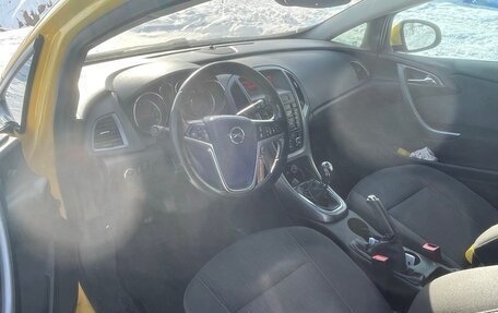 Opel Astra J, 2011 год, 700 000 рублей, 12 фотография