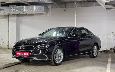 Mercedes-Benz E-Класс, 2023 год, 7 150 000 рублей, 3 фотография