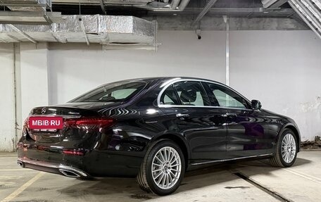 Mercedes-Benz E-Класс, 2023 год, 7 150 000 рублей, 5 фотография