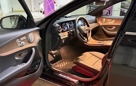 Mercedes-Benz E-Класс, 2023 год, 7 150 000 рублей, 15 фотография