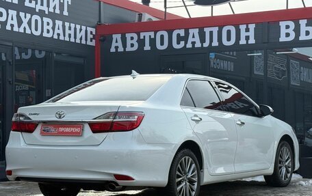 Toyota Camry, 2017 год, 2 100 000 рублей, 11 фотография