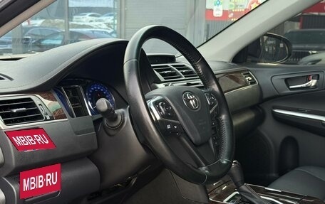 Toyota Camry, 2017 год, 2 100 000 рублей, 15 фотография