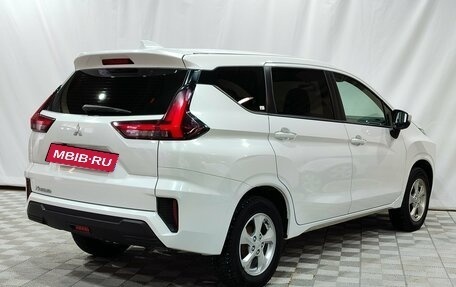 Mitsubishi Xpander, 2023 год, 2 650 000 рублей, 5 фотография