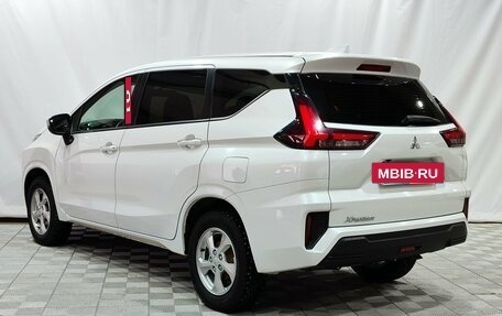 Mitsubishi Xpander, 2023 год, 2 650 000 рублей, 7 фотография