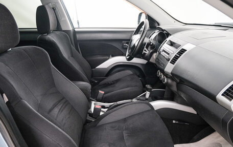 Mitsubishi Outlander III рестайлинг 3, 2007 год, 1 199 000 рублей, 14 фотография