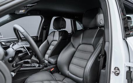 Porsche Macan I рестайлинг, 2025 год, 10 980 000 рублей, 20 фотография