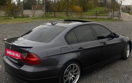 BMW 3 серия, 2005 год, 1 000 000 рублей, 4 фотография