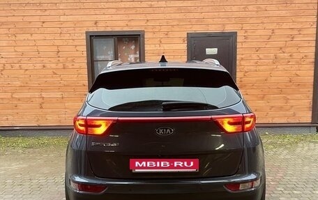 KIA Sportage IV рестайлинг, 2017 год, 1 890 000 рублей, 2 фотография