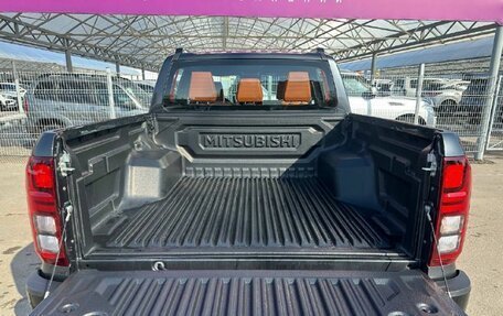 Mitsubishi L200, 2025 год, 6 500 000 рублей, 10 фотография