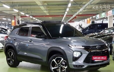 Chevrolet TrailBlazer, 2022 год, 1 700 000 рублей, 2 фотография