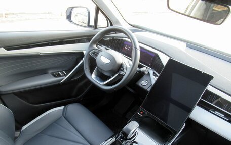 Geely Atlas, 2024 год, 2 725 000 рублей, 12 фотография