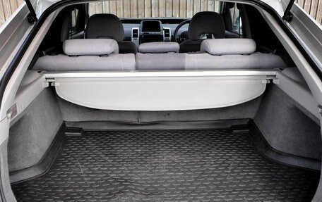 Toyota Prius, 2005 год, 520 000 рублей, 18 фотография