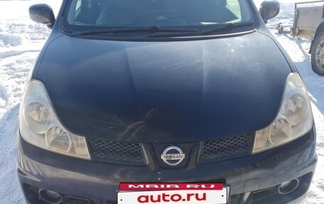 Nissan Wingroad III, 2013 год, 870 000 рублей, 1 фотография