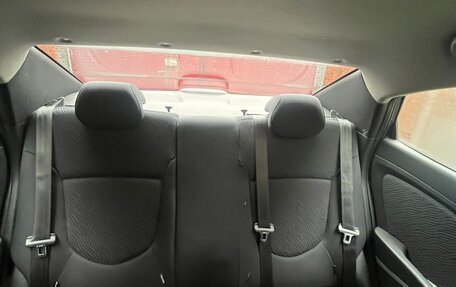 Hyundai Solaris II рестайлинг, 2011 год, 655 000 рублей, 9 фотография