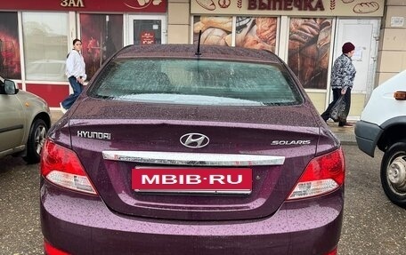 Hyundai Solaris II рестайлинг, 2011 год, 655 000 рублей, 2 фотография