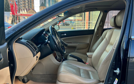 Honda Accord VII рестайлинг, 2006 год, 850 000 рублей, 7 фотография