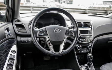 Hyundai Solaris II рестайлинг, 2015 год, 1 228 000 рублей, 15 фотография