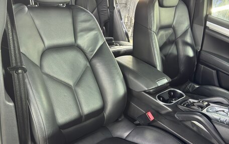 Porsche Cayenne III, 2010 год, 2 250 000 рублей, 13 фотография