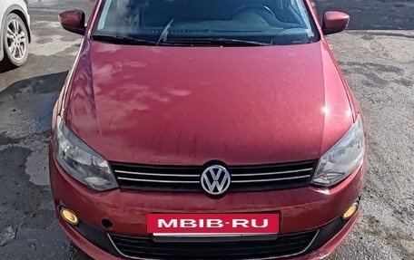 Volkswagen Polo VI (EU Market), 2011 год, 700 000 рублей, 4 фотография