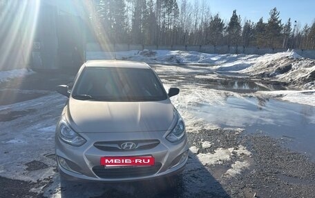 Hyundai Solaris II рестайлинг, 2012 год, 750 000 рублей, 2 фотография