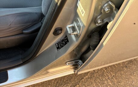 Toyota Prius, 2004 год, 395 000 рублей, 5 фотография