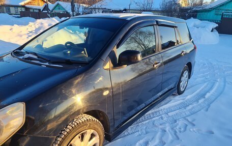 Nissan Wingroad III, 2013 год, 870 000 рублей, 4 фотография