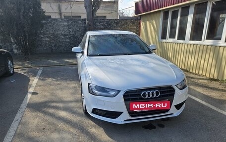 Audi A4, 2014 год, 1 600 000 рублей, 10 фотография