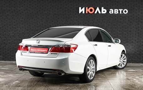 Honda Accord IX рестайлинг, 2013 год, 1 850 000 рублей, 4 фотография