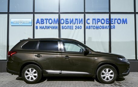 Mitsubishi Outlander III рестайлинг 3, 2018 год, 2 129 000 рублей, 6 фотография