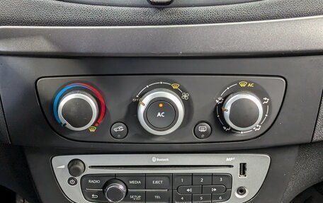 Renault Megane III, 2014 год, 999 990 рублей, 21 фотография