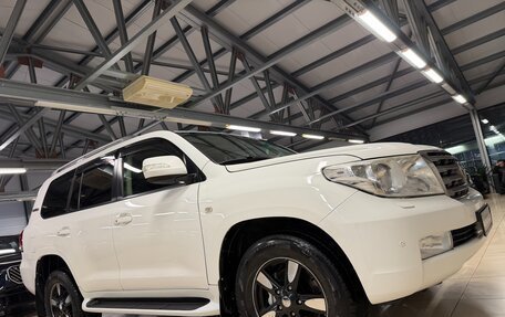 Toyota Land Cruiser 200, 2010 год, 2 699 000 рублей, 16 фотография